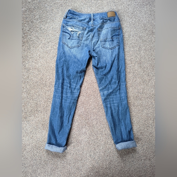 AE Distressed Tomgirl Jeans - Picture 3 of 8